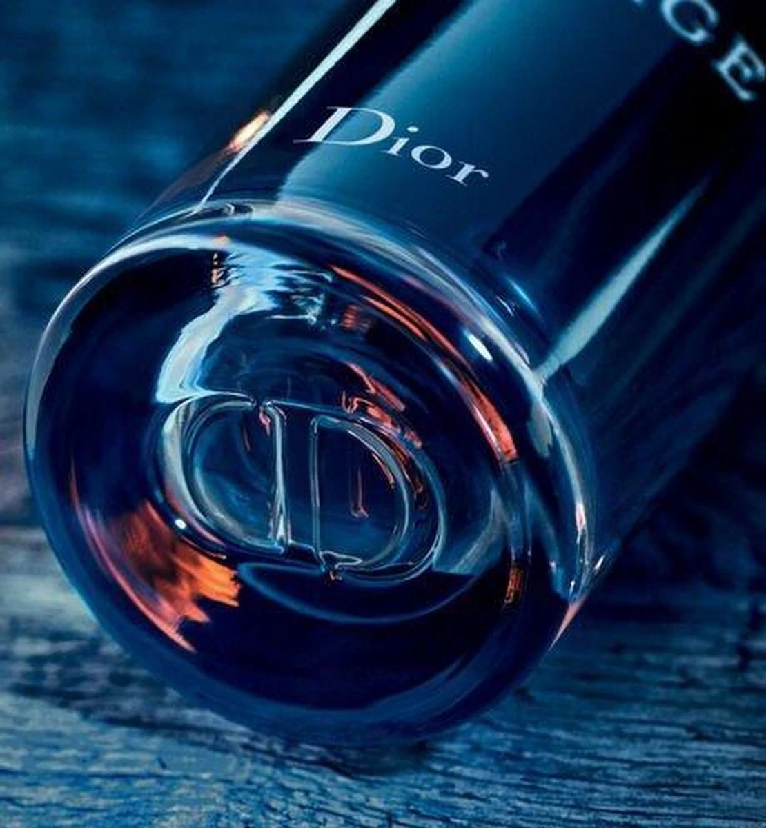 Dior Sauvage 200 Ml - Eau De Toilette - Herenparfum 4 Dior Sauvage 200 Ml - Eau De Toilette - Herenparfum - Afbeelding 4