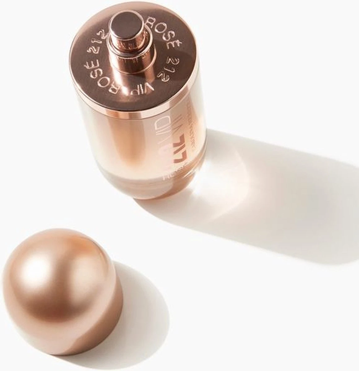 Carolina Herrera 212 Vip Rose - 80ml - Eau De Parfum 2 Carolina Herrera 212 Vip Rose - 80ml - Eau De Parfum - Afbeelding 2