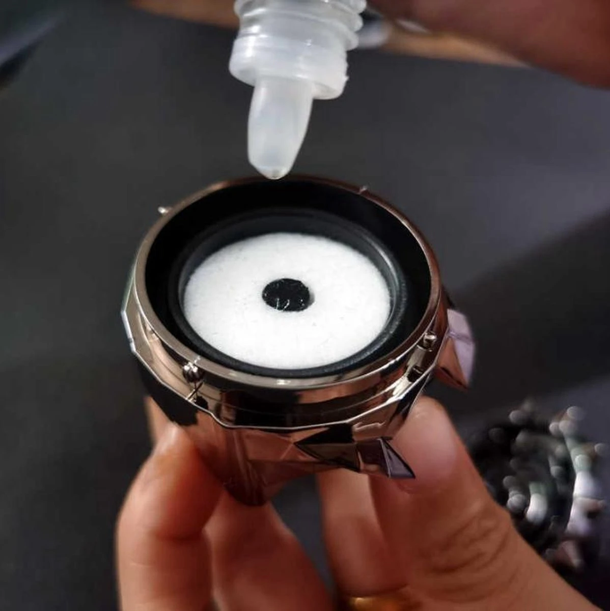 SWF - Autoparfum Premium Geschenkset - Incl. 15 Ml Parfum Met Houder - Voor Heren En Dames - Luchtverfrisser Parfum Auto Accessoires 6 SWF - Autoparfum Premium Geschenkset - Incl. 15 Ml Parfum Met Houder - Voor Heren En Dames - Luchtverfrisser Parfum Auto Accessoires - Afbeelding 6