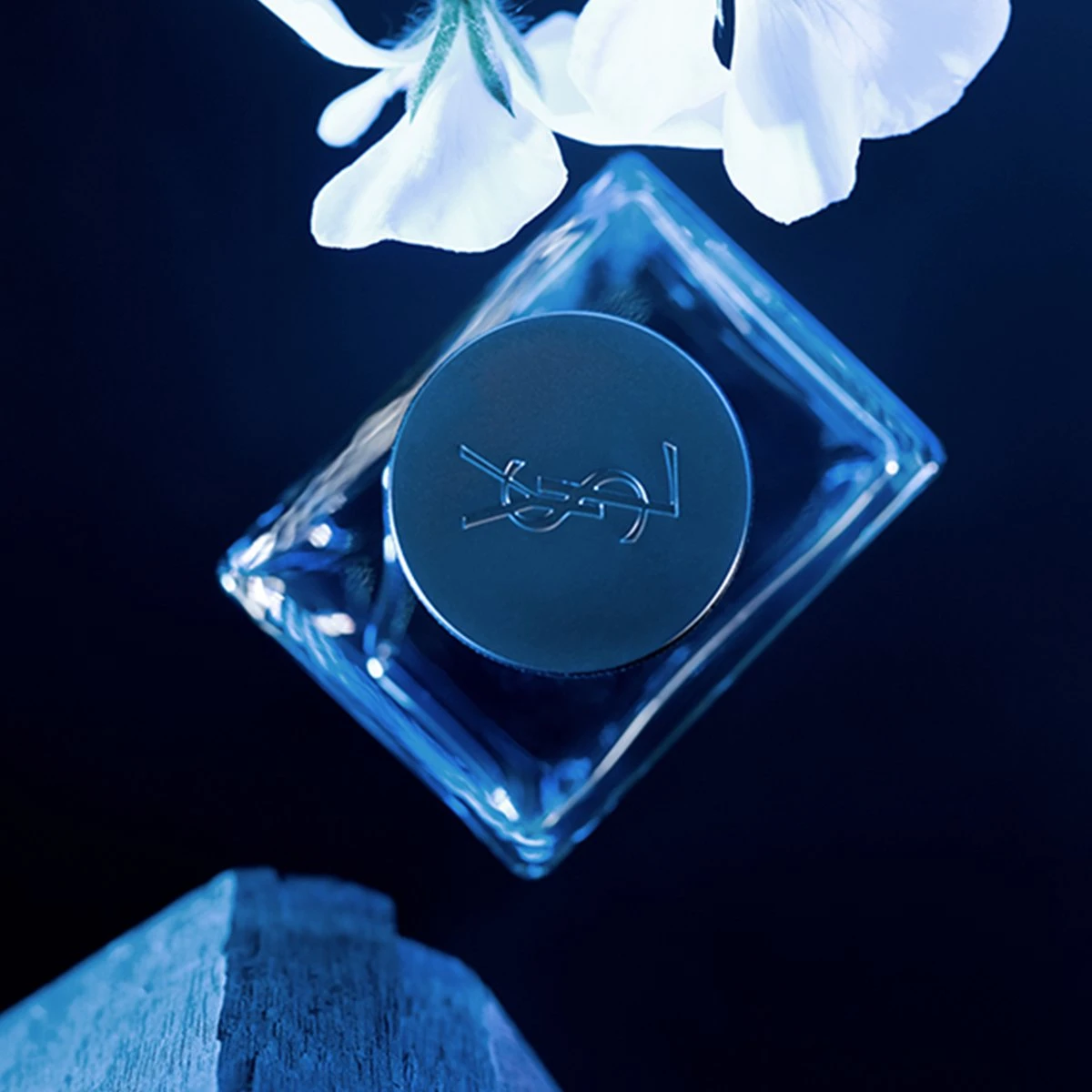 Yves Saint Laurent Y 100 Ml - Eau De Parfum - Herenparfum 18 Yves Saint Laurent Y 100 Ml - Eau De Parfum - Herenparfum - Afbeelding 18