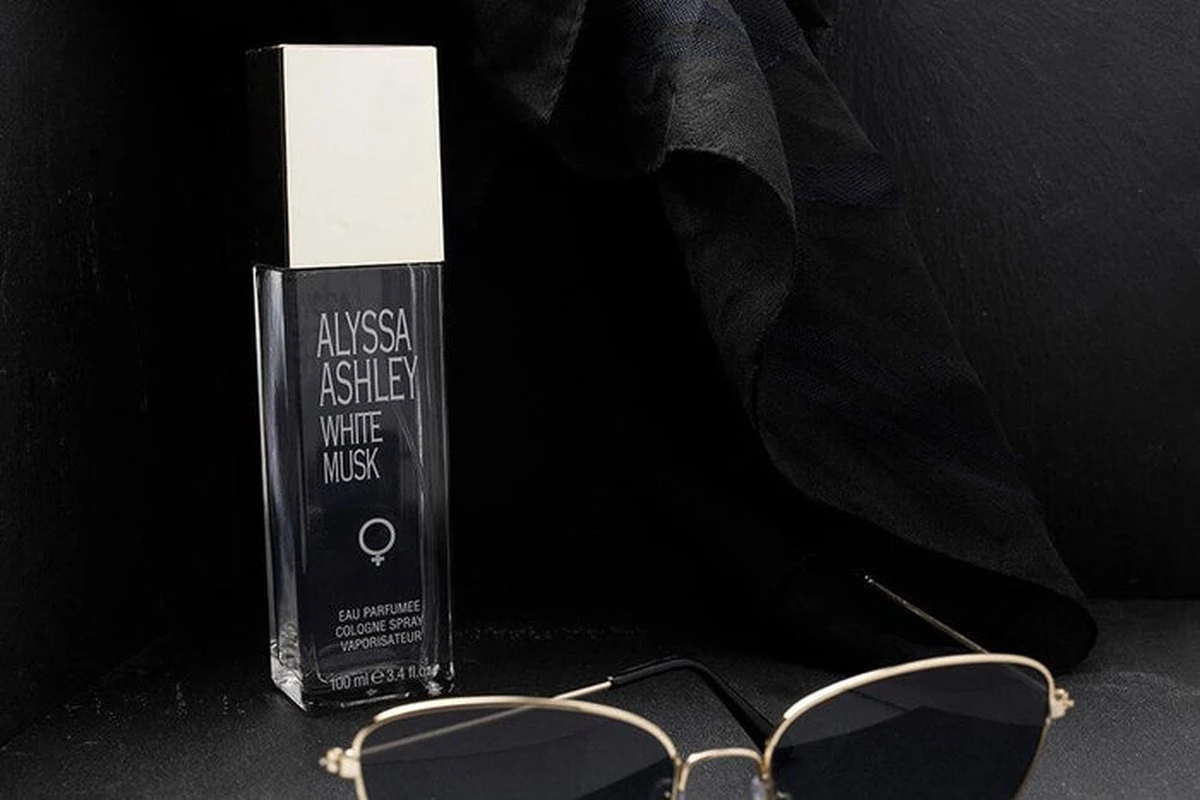 Alyssa Ashley - Eau De Parfum - White Musk - 100 Ml 2 Alyssa Ashley - Eau De Parfum - White Musk - 100 Ml - Afbeelding 2