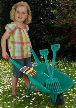 Klein Bosch Kruiwagen Met Tuingereedschap -Parfum Speciaal Winkel 855x1200 2